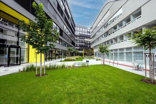 Crestyl completed an extensive DOCK project in Liben, Prague, and the last building was approved