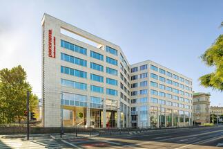 ČMN has completed its largest real estate portfolio acquisition valued at several billion CZK