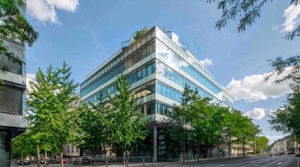 Prague's Smíchov Quarter Thrives: Idea Office Building Fully Occupied with Prestigious Tenants