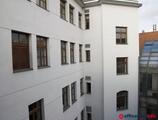Offices to let in Lazarská Business Centre