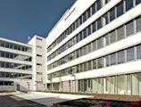 Offices to let in River Corner
