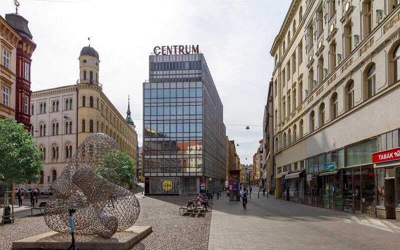 The first two-storey Lidl store opened in the center of Brno