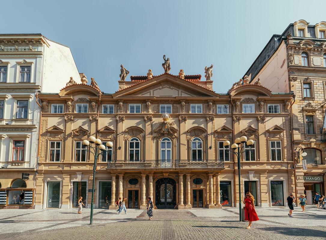 The Savarin Palace has been carefully renovated. There will no longer be a casino in the most valuable historical spaces