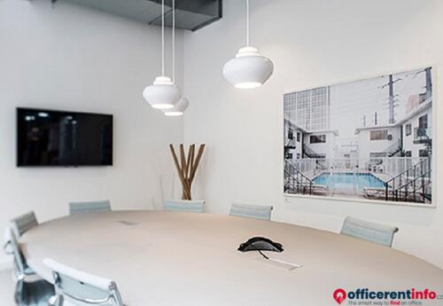 Offices to let in We offer workspace options fully tailored to your needs in Spaces Albatros
