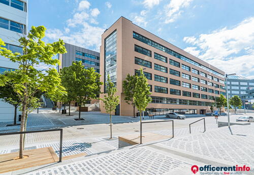 Offices to let in FLEKSI BUDOVA B