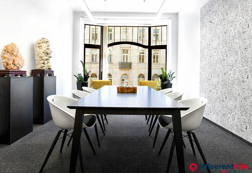 Offices to let in Koruna Palace
