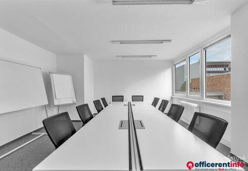 Offices to let in Office rental in administrative building