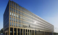 Discover many ways to work your way in Regus River Garden