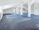 Offices to let in Rent a spacious office with start-up support and rent discounts