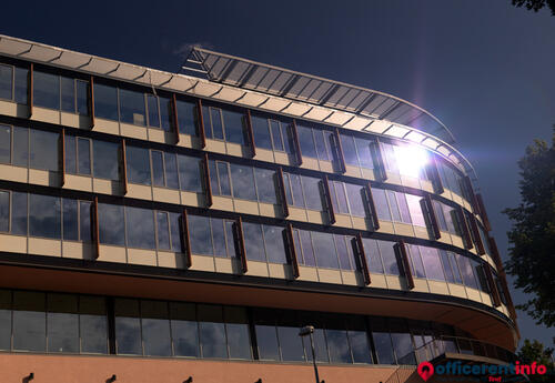Offices to let in Mayfield Galleries Louvre