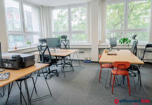Offices to let in Kanceláře a sdílené prostory v Holešovicích